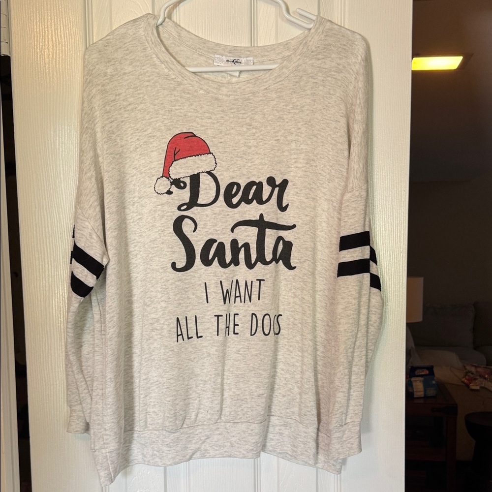 Moa Moa Cream and Black Graphic Sweatshirt